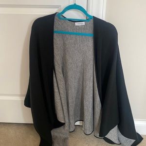 Calvin Klein poncho